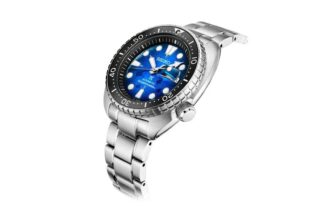Relógio mecânico da série Prospex com caixa com lente de safira, mostrador azul e bracelete em aço, resistente à água até 200 metros