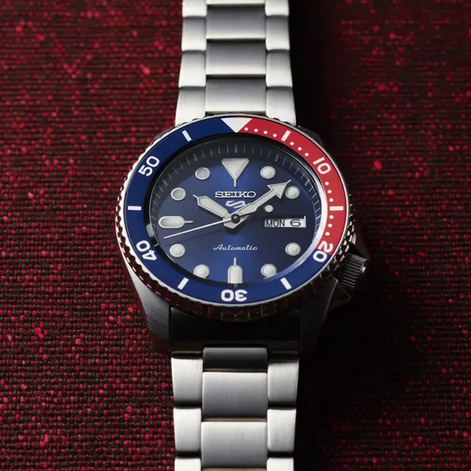 SRPD53 Série 5 Sports SKX SRPD53 Série 5 Sports SKX